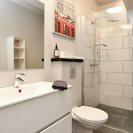 Downtown Apartments Akureyri Room photo