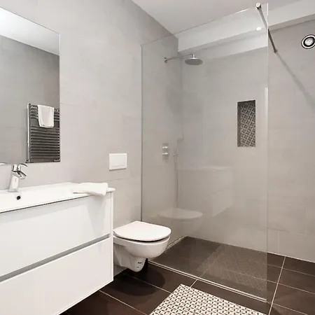 Downtown Apartments Akureyri Room photo